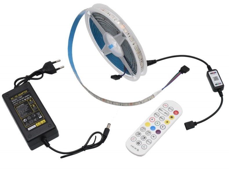 Kit Banda 5M LED 5050 RGB IP65 Bluetooth si Telecomanda 